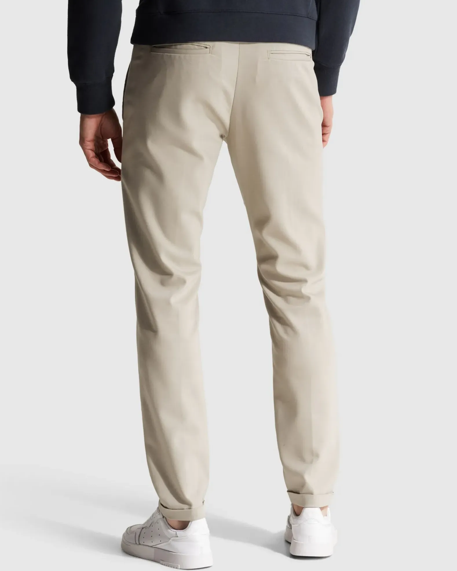 Cast Iron Cylas Chino