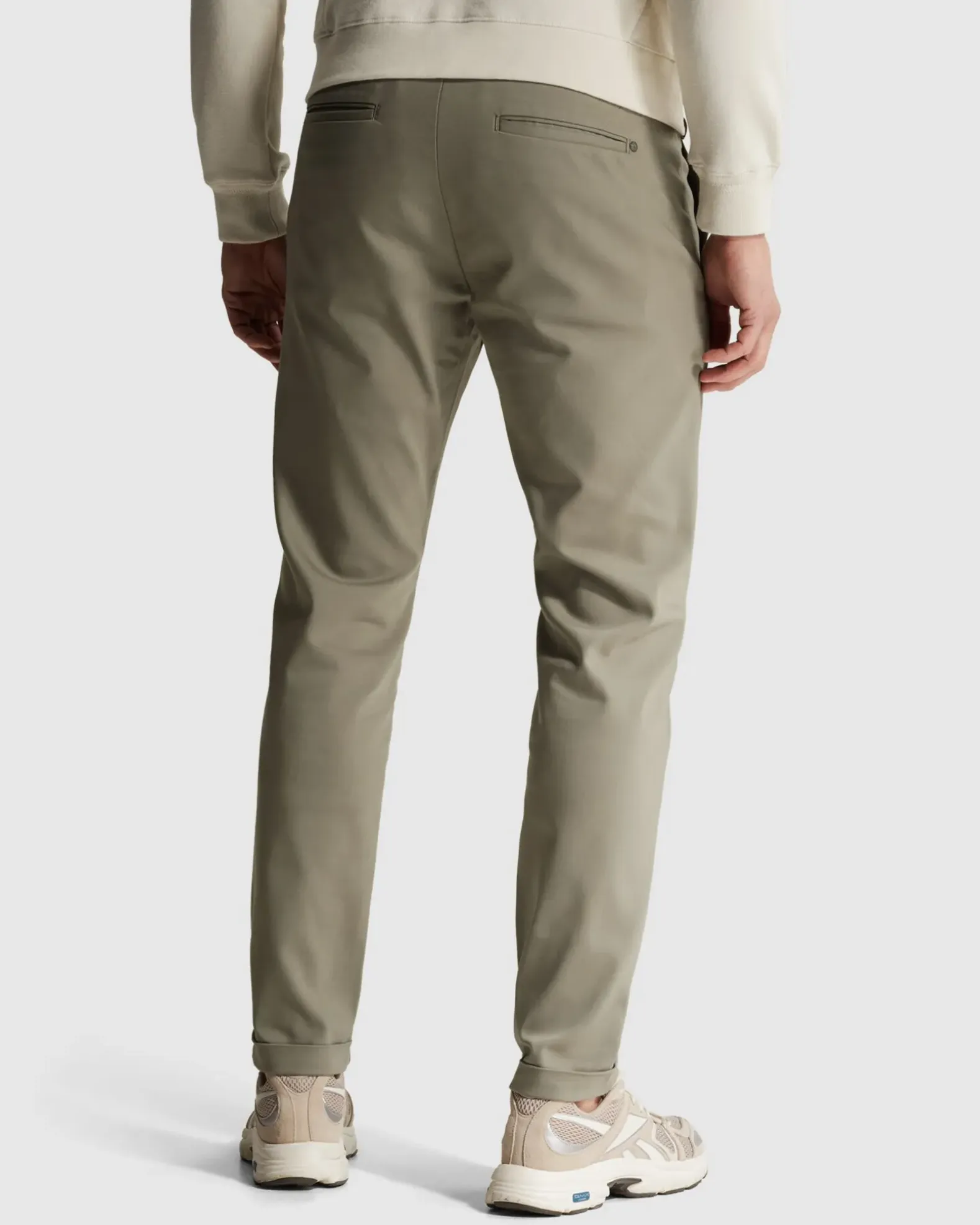 Cast Iron Cylas Chino
