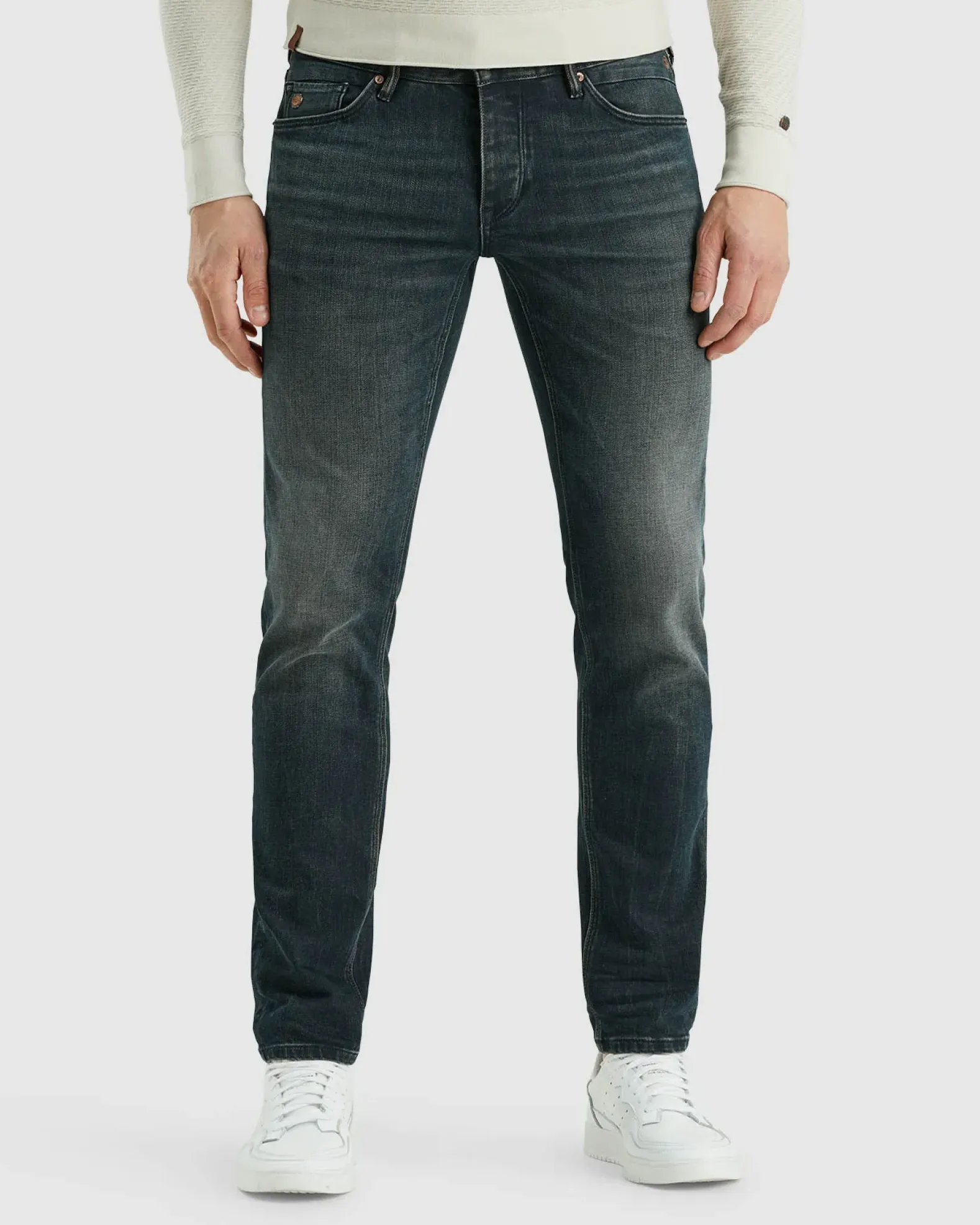 Cast Iron Riser Jeans