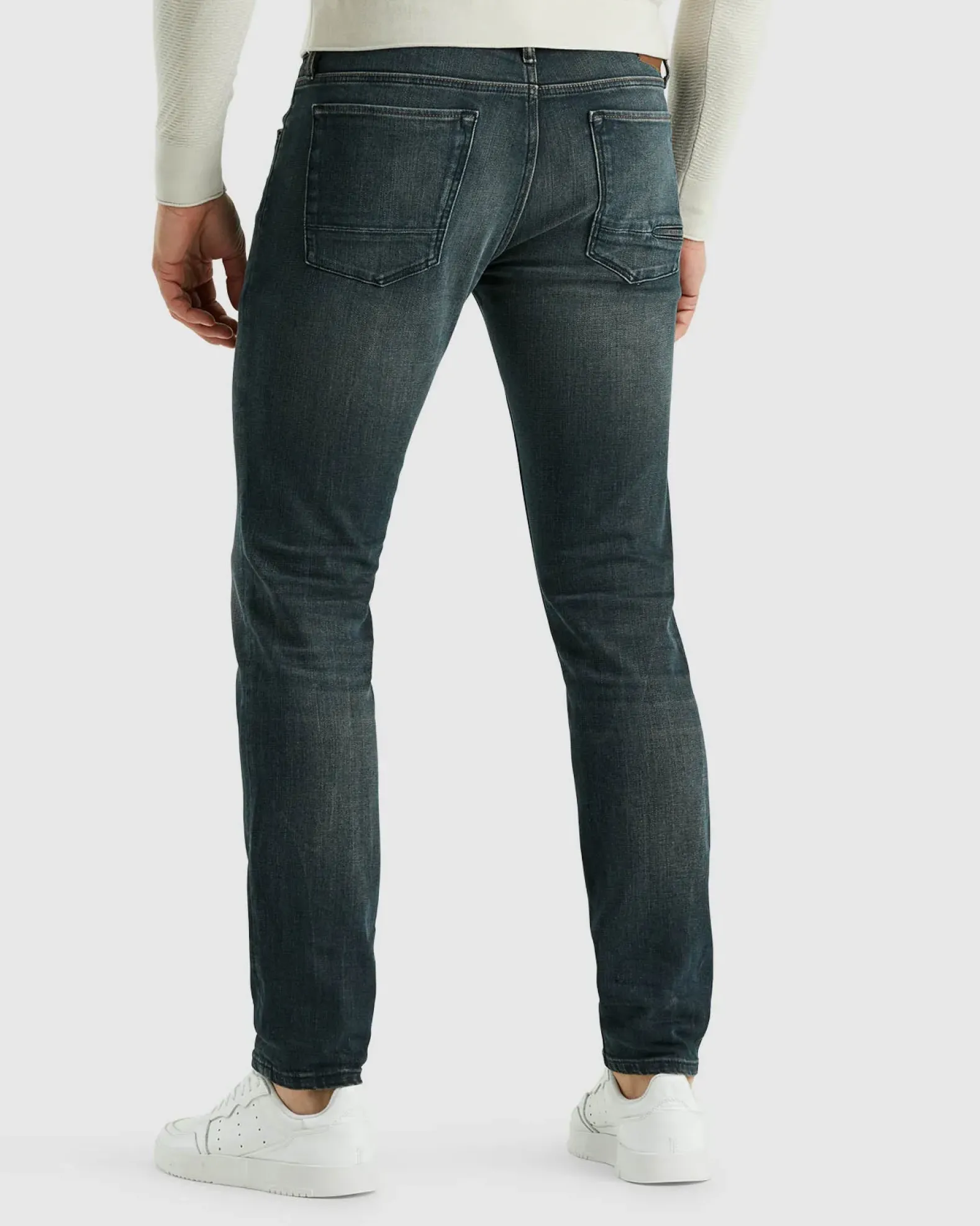 Cast Iron Riser Jeans