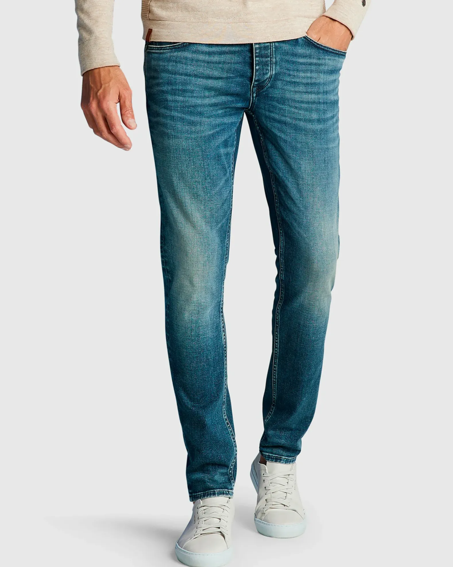 Cast Iron Riser Slim Fit Jeans
