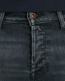 Cast Iron Shiftback Jeans