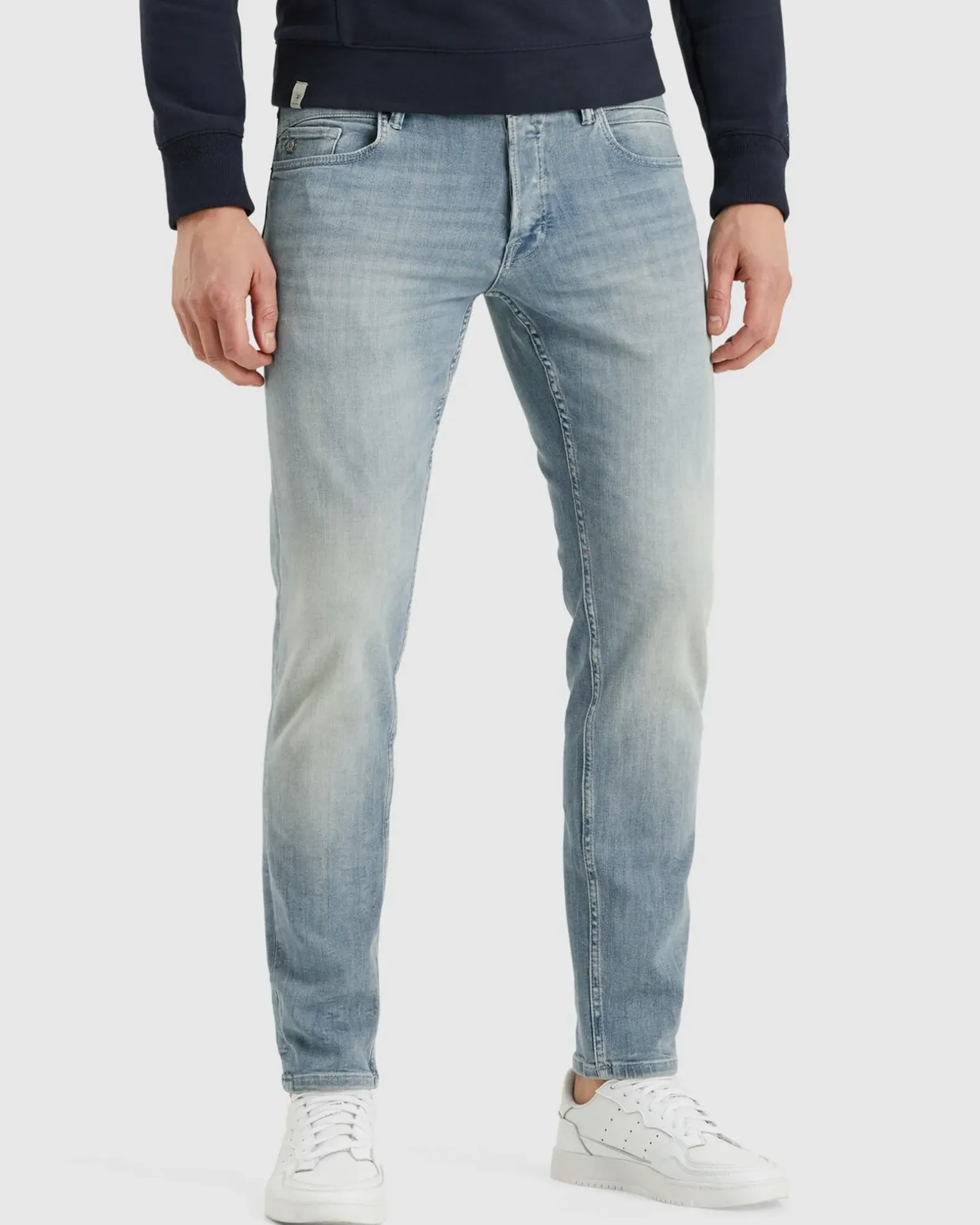 Cast Iron Shiftback Jeans