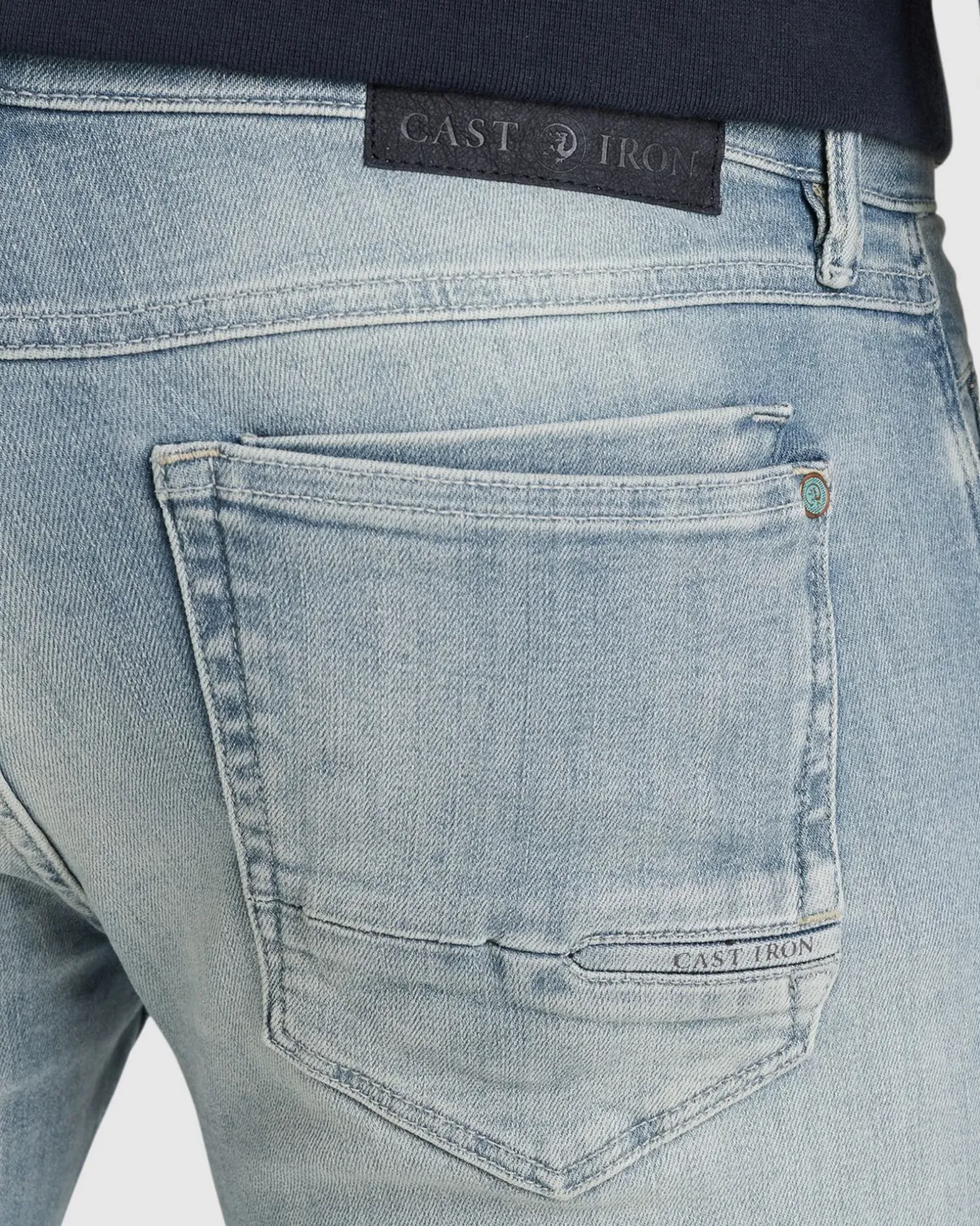 Cast Iron Shiftback Jeans