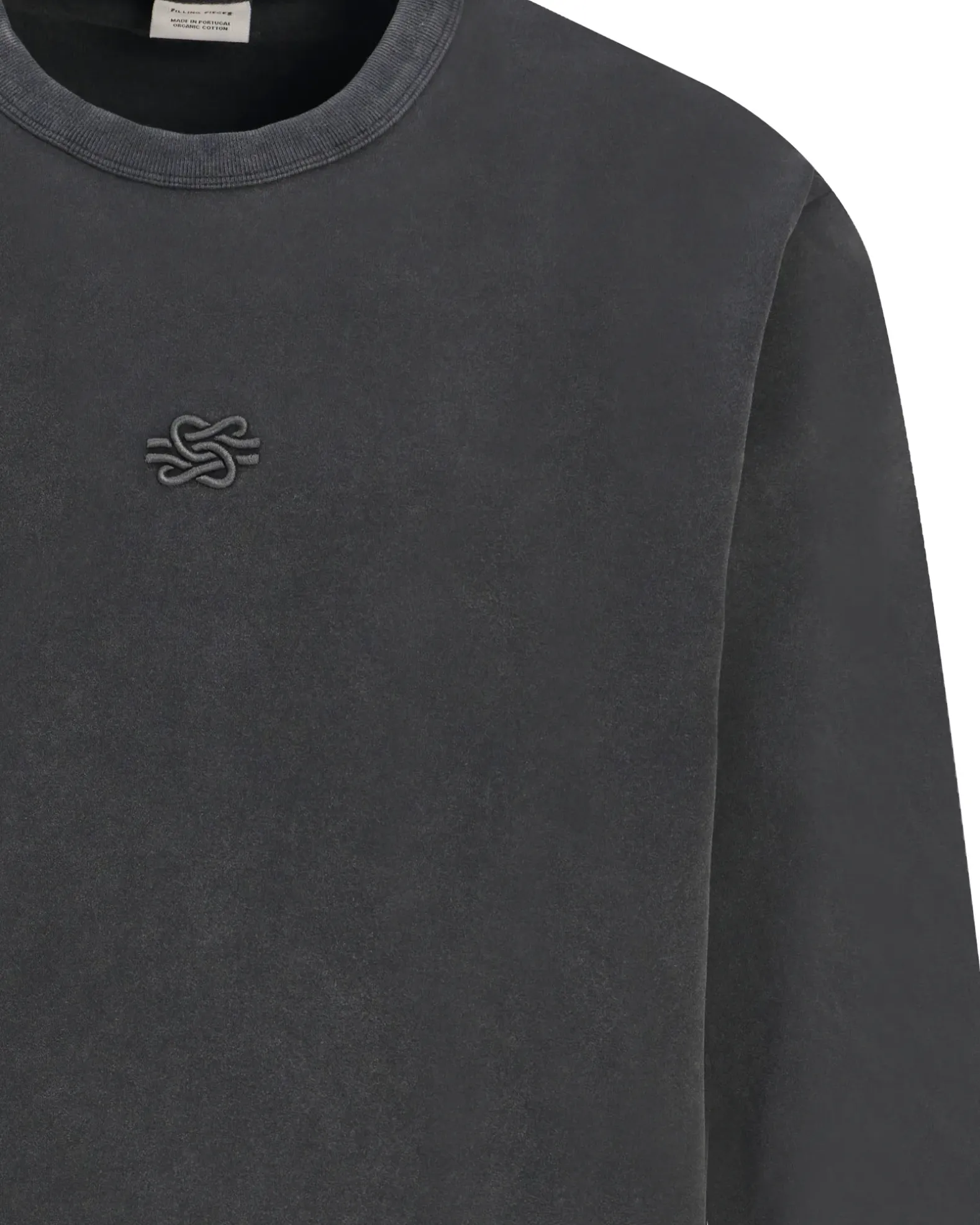 Filling Pieces Boxy Embroidered Longsleeve
