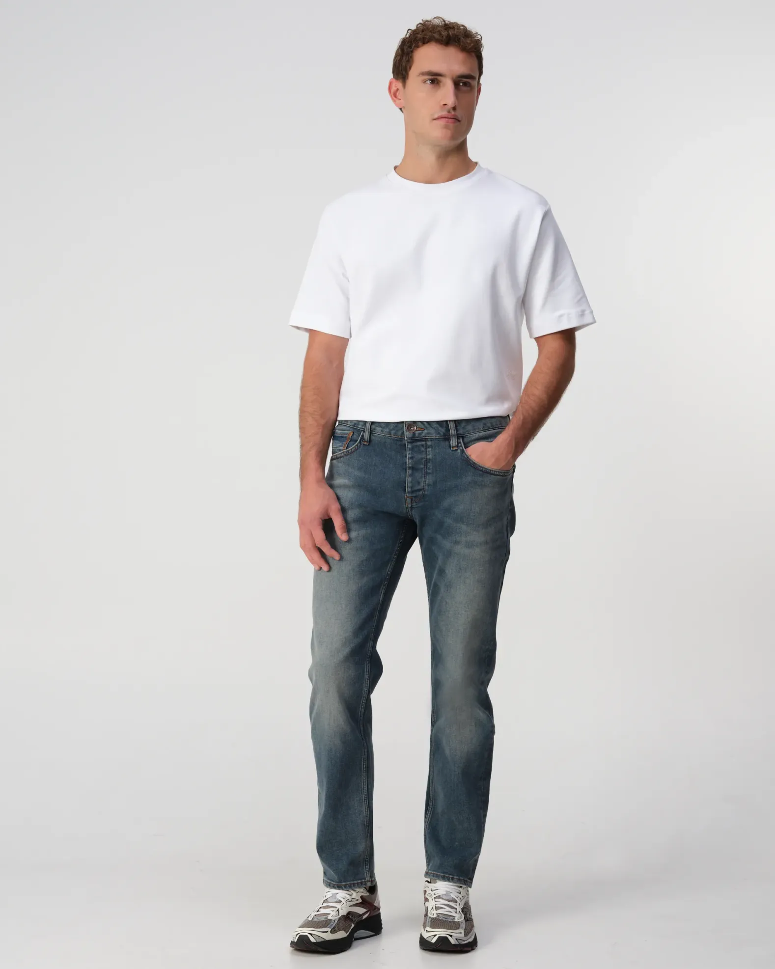 J.C. RAGS Joah Jeans