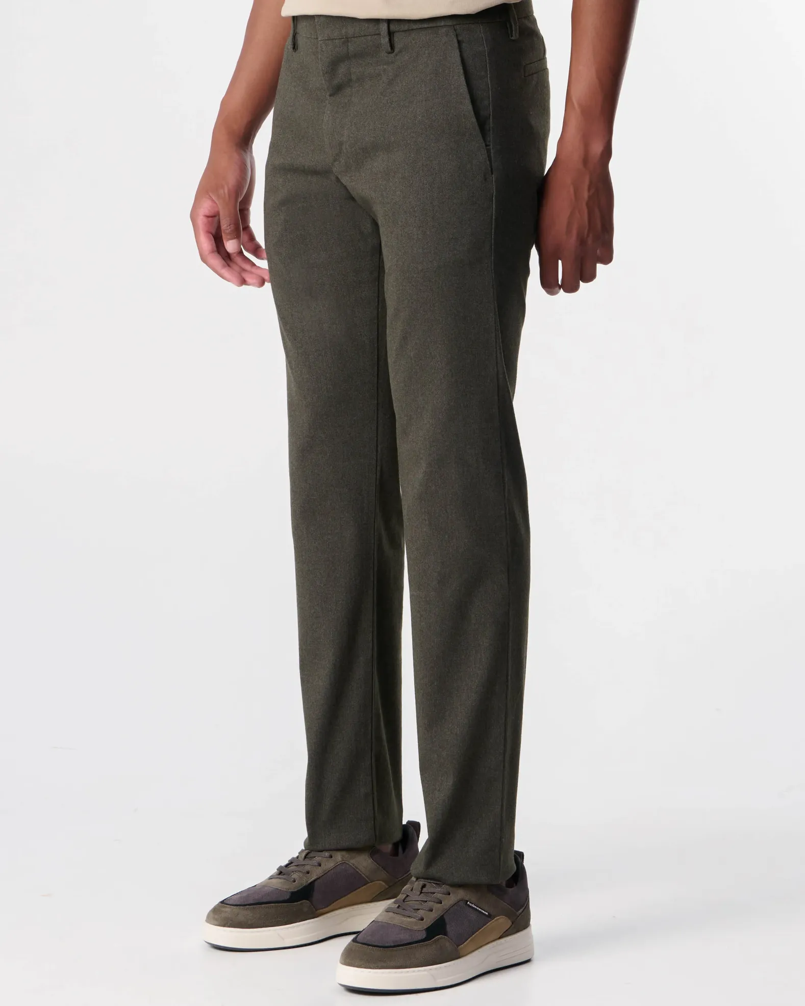 NN07 Chino
