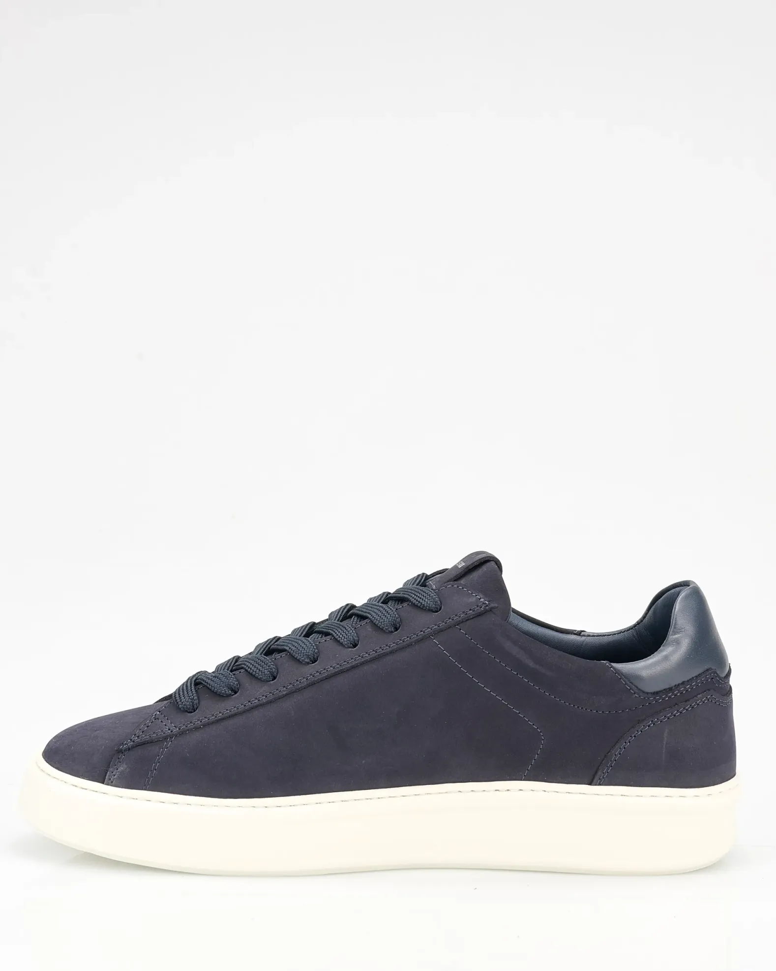 Nubikk Sneakers
