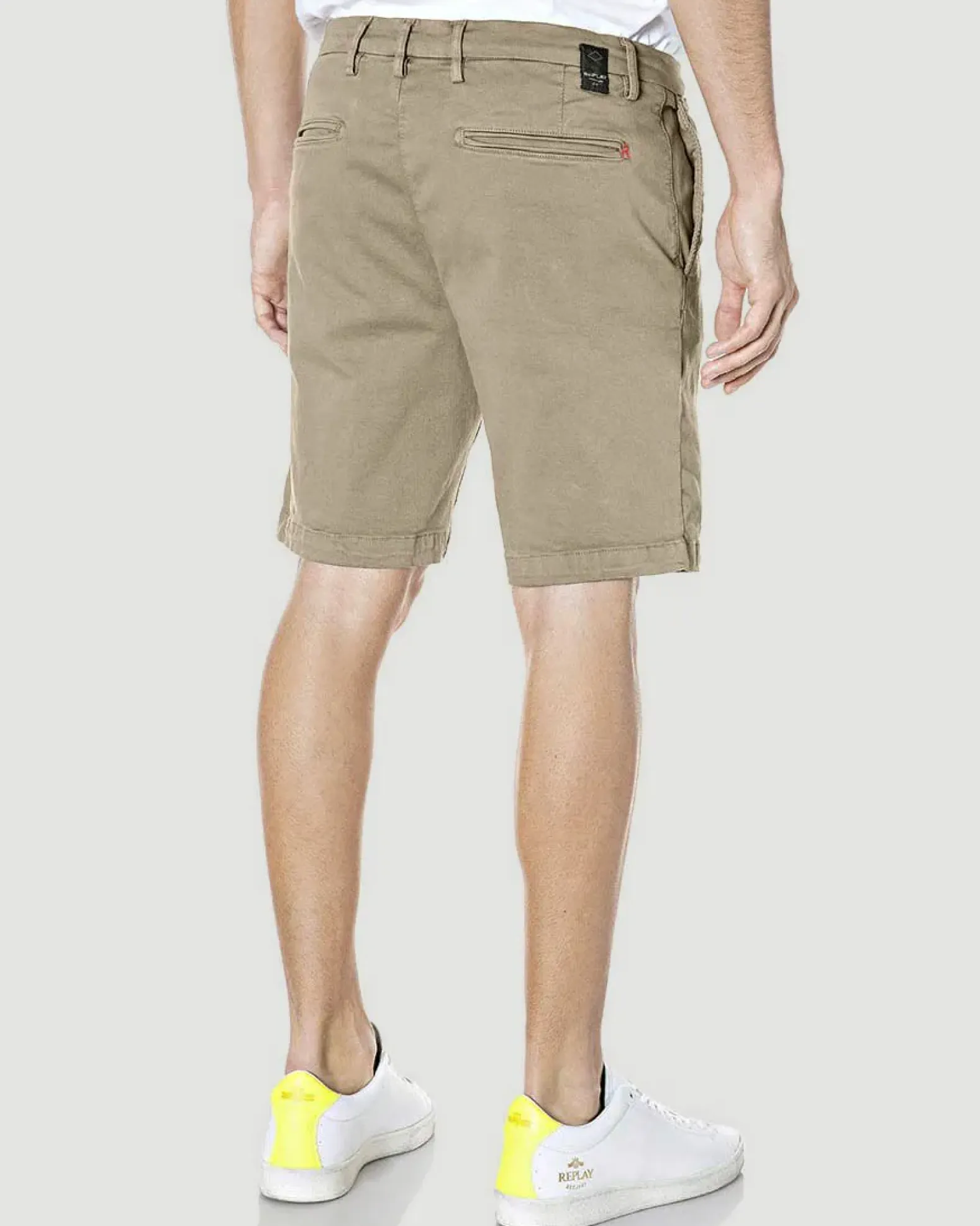Replay Benni Short