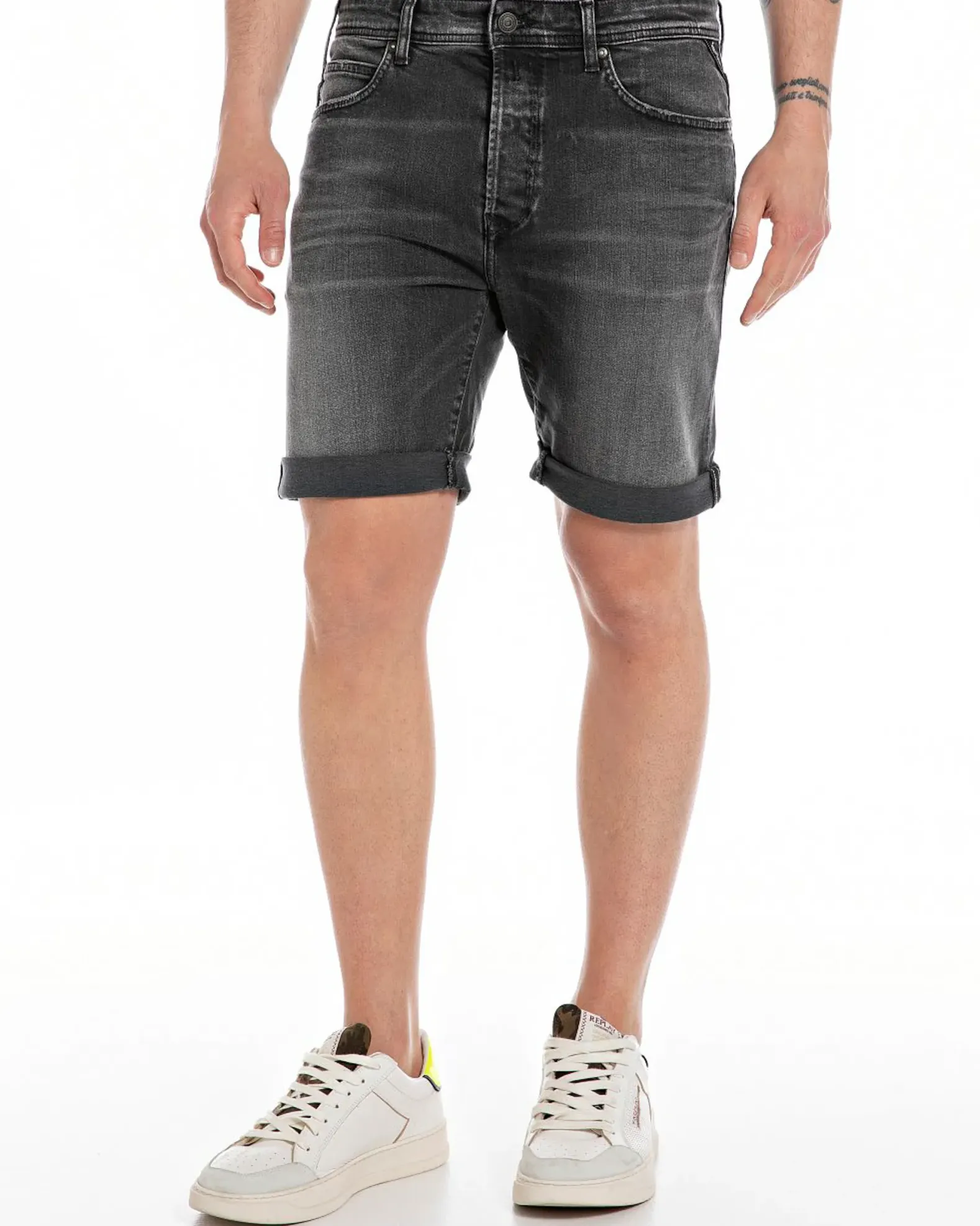 Replay Short