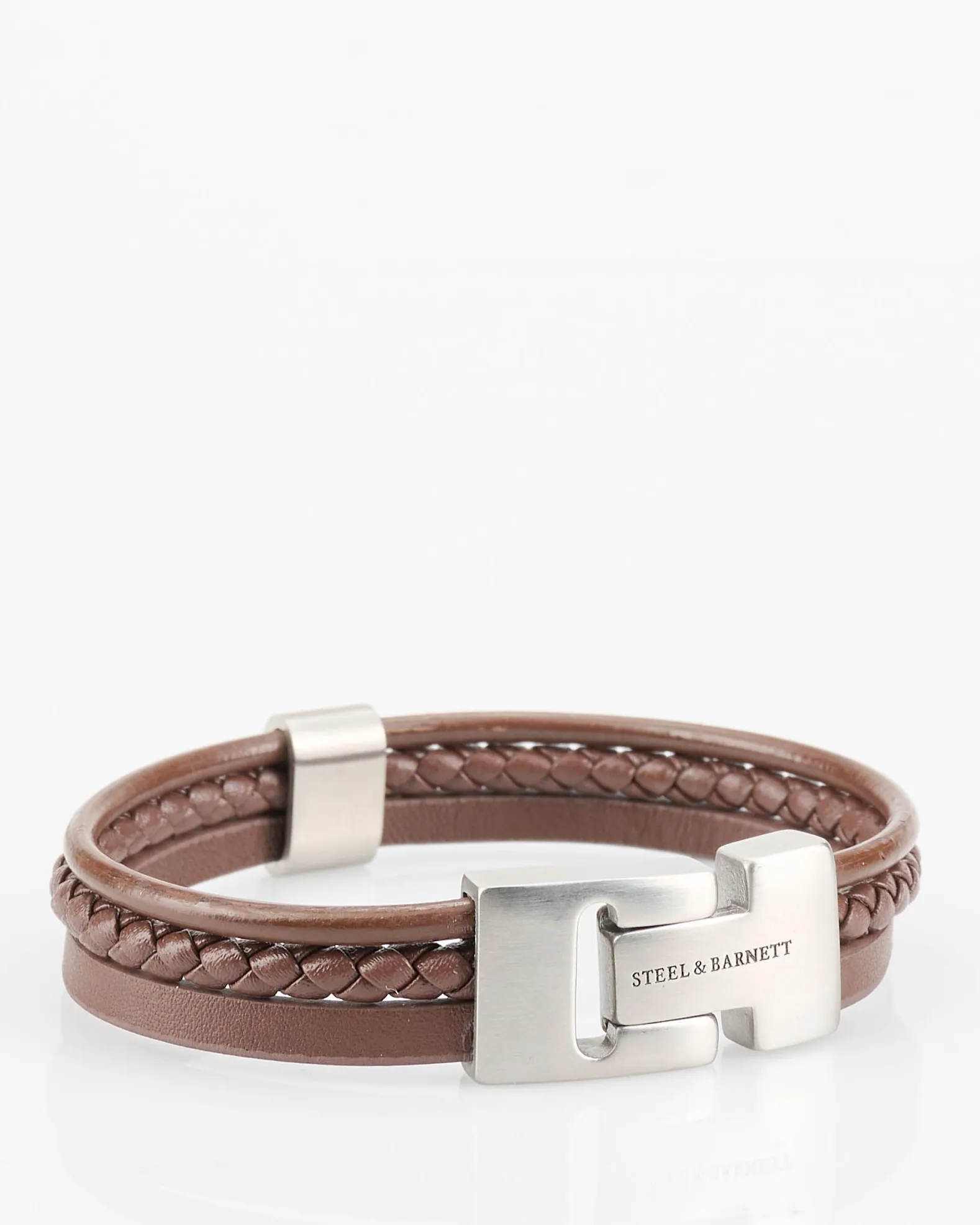 Steel & Barnett Sieraad