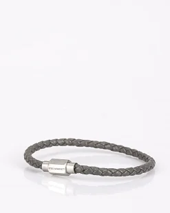 Steel & Barnett Sieraad