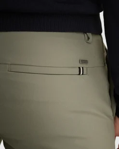 Vanguard Chino V12 Tech Stretch