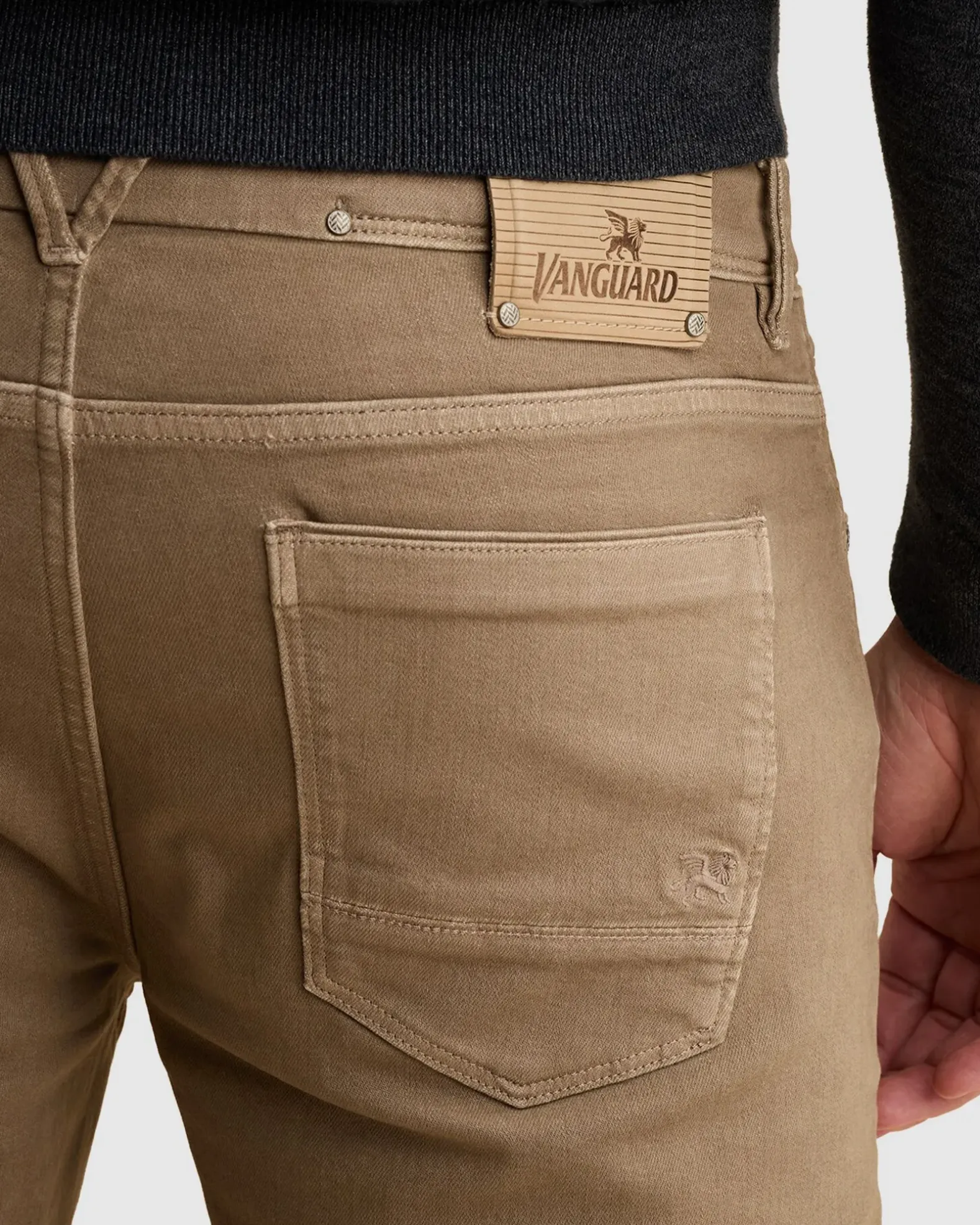 Vanguard 5-pocket V7