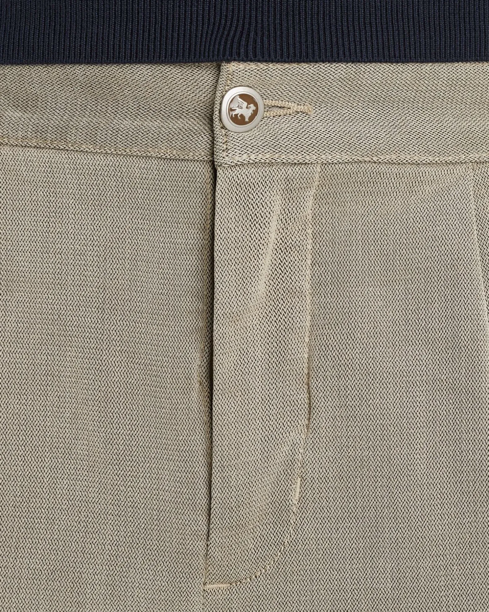 Vanguard V35 Chino