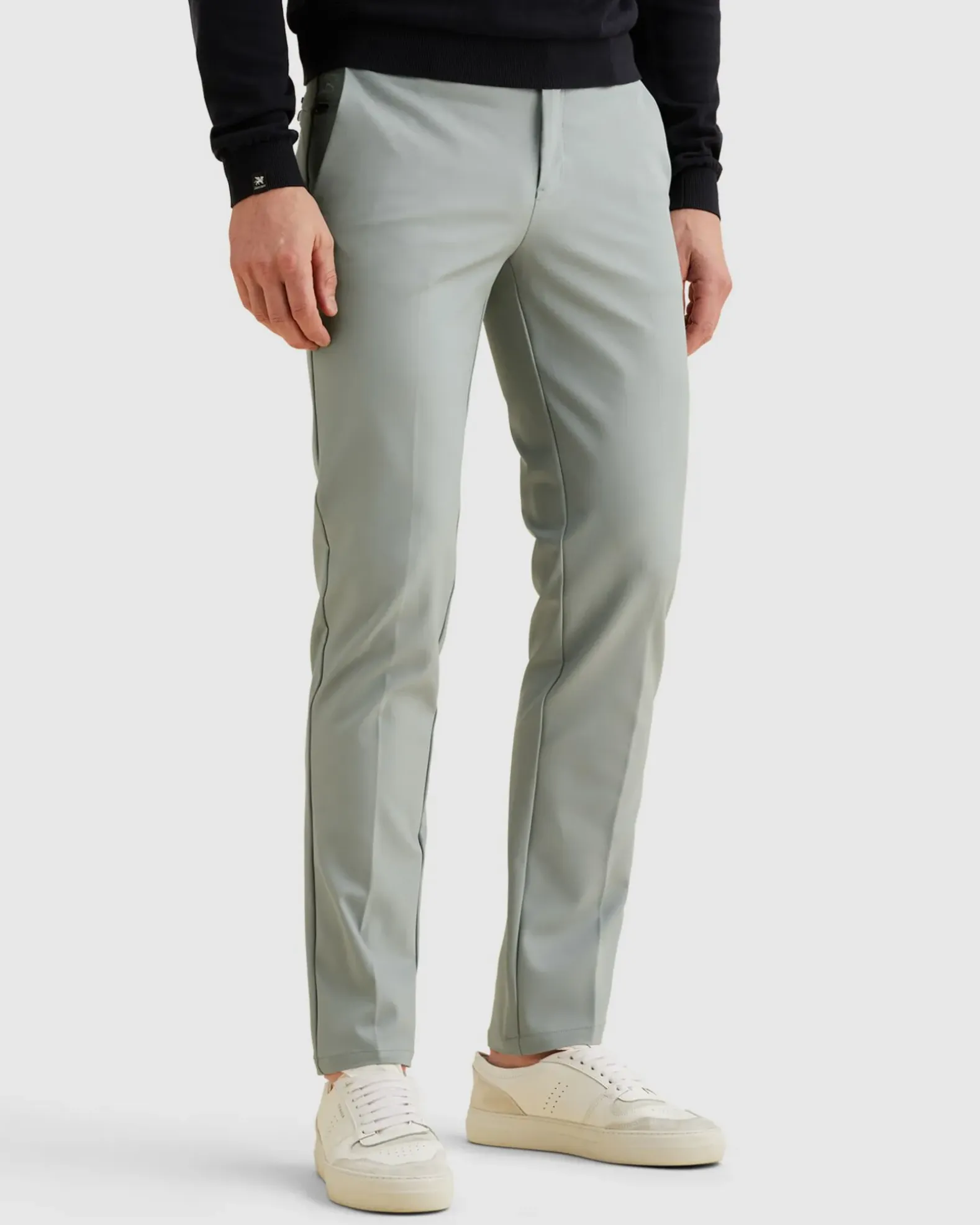 Vanguard V12 Chino