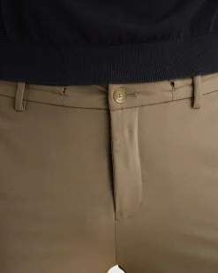 Vanguard V12 Chino