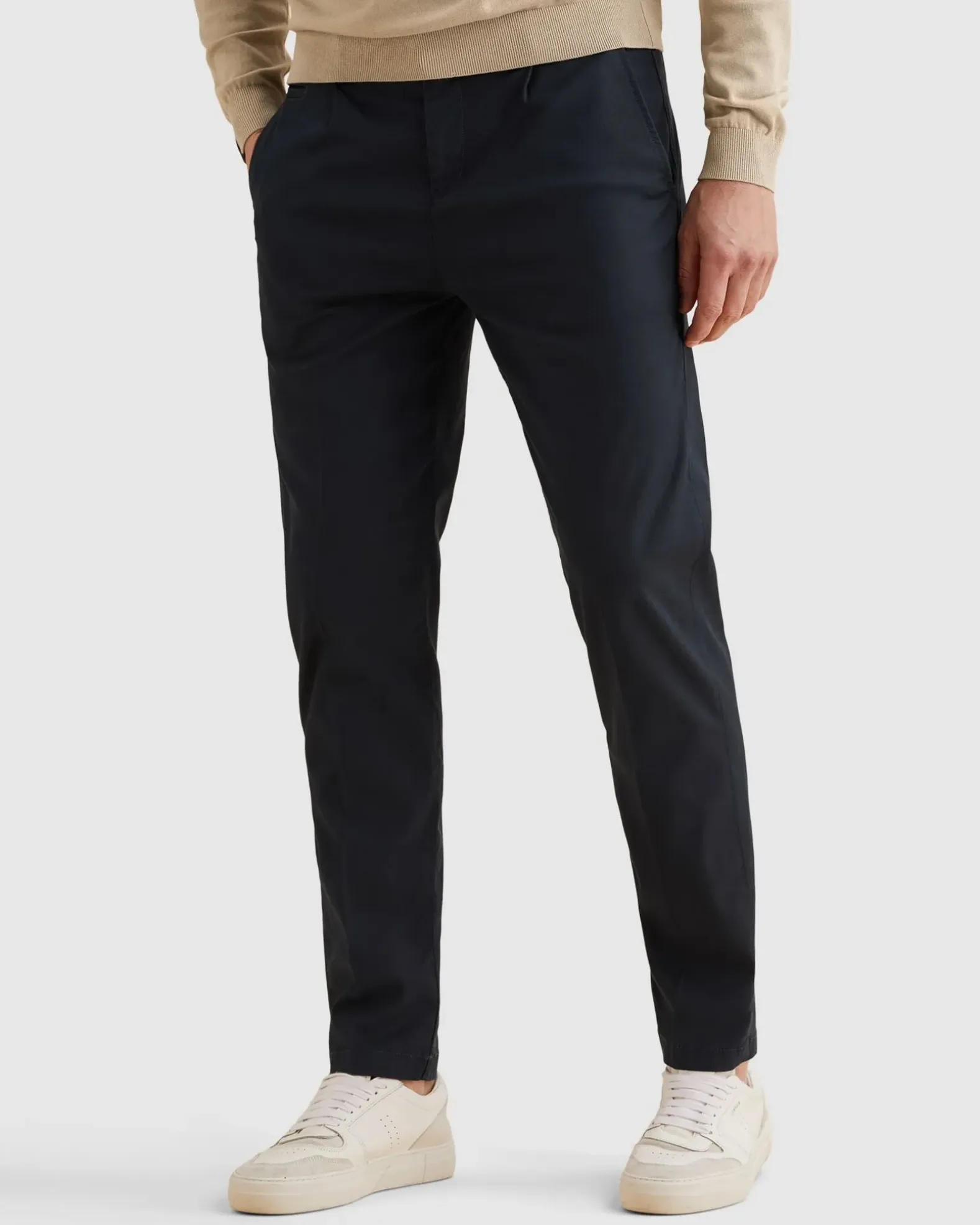 Vanguard V35 5-pocket