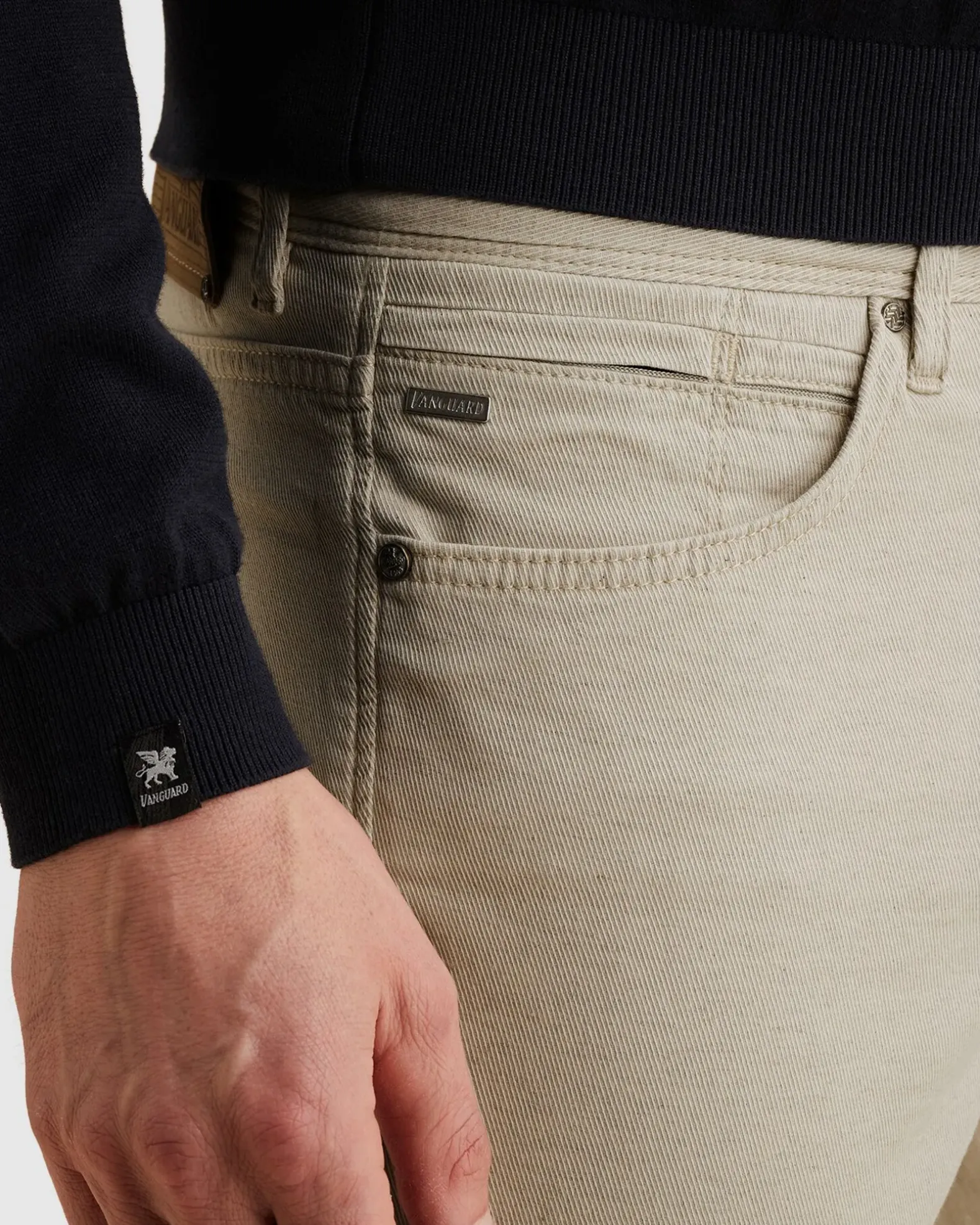 Vanguard V7 Rider 5-pocket