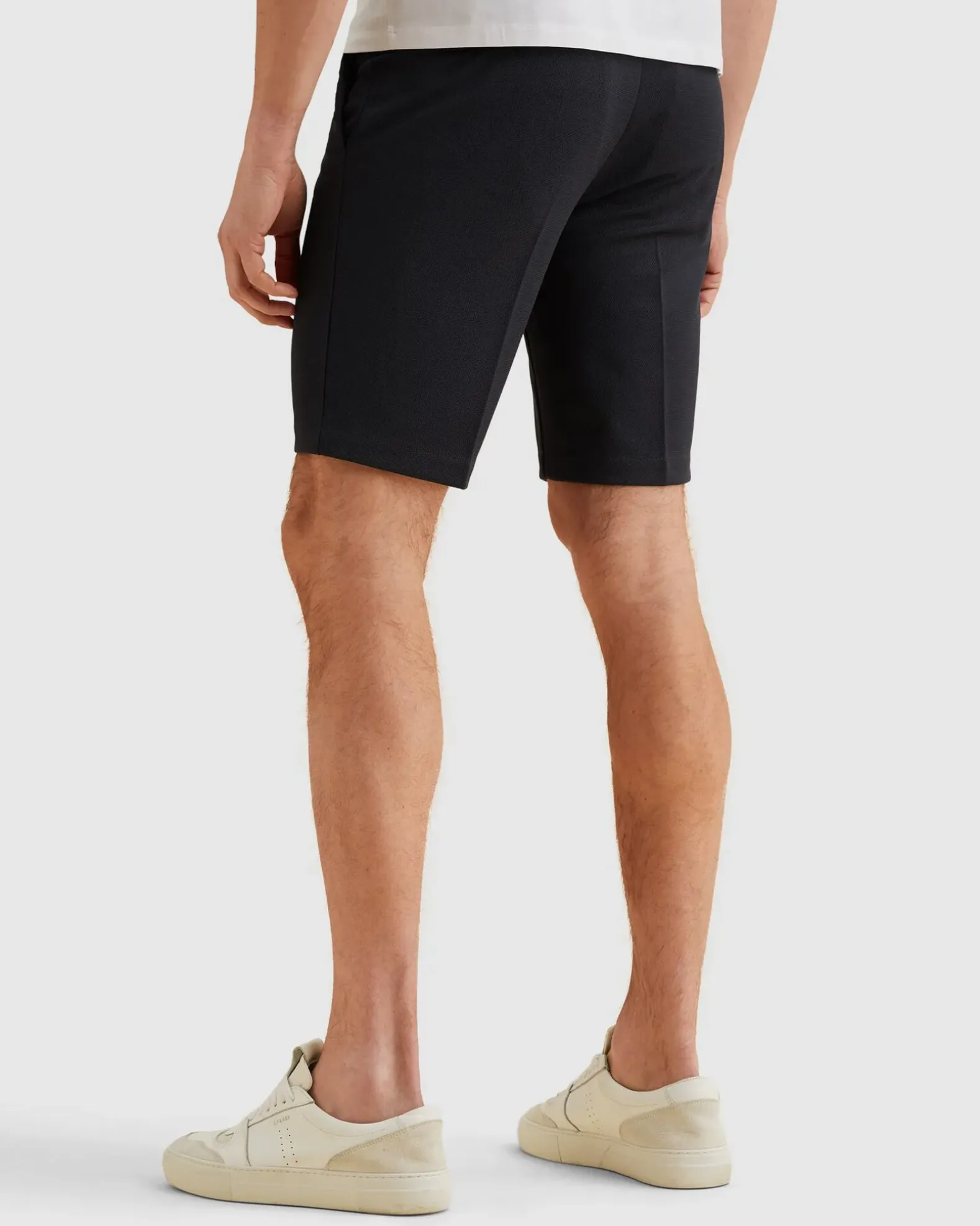 Vanguard V11 Short