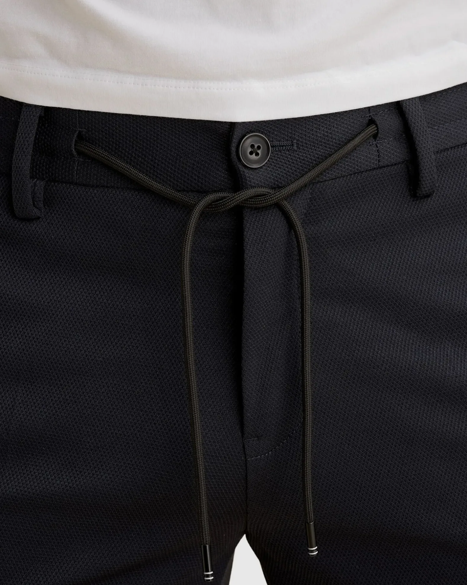 Vanguard V11 Short