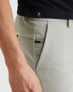 Vanguard V11 Short