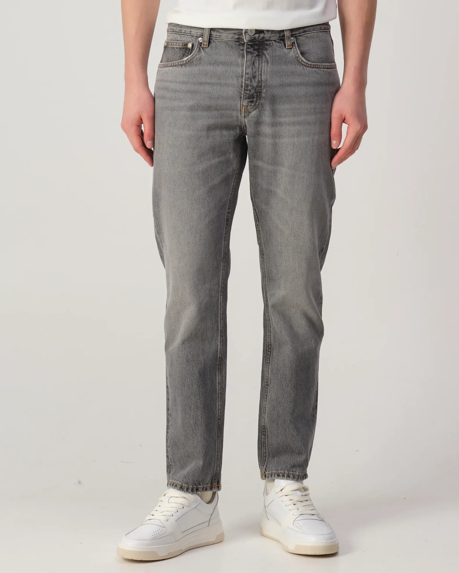 Won Hundred Archer Jeans